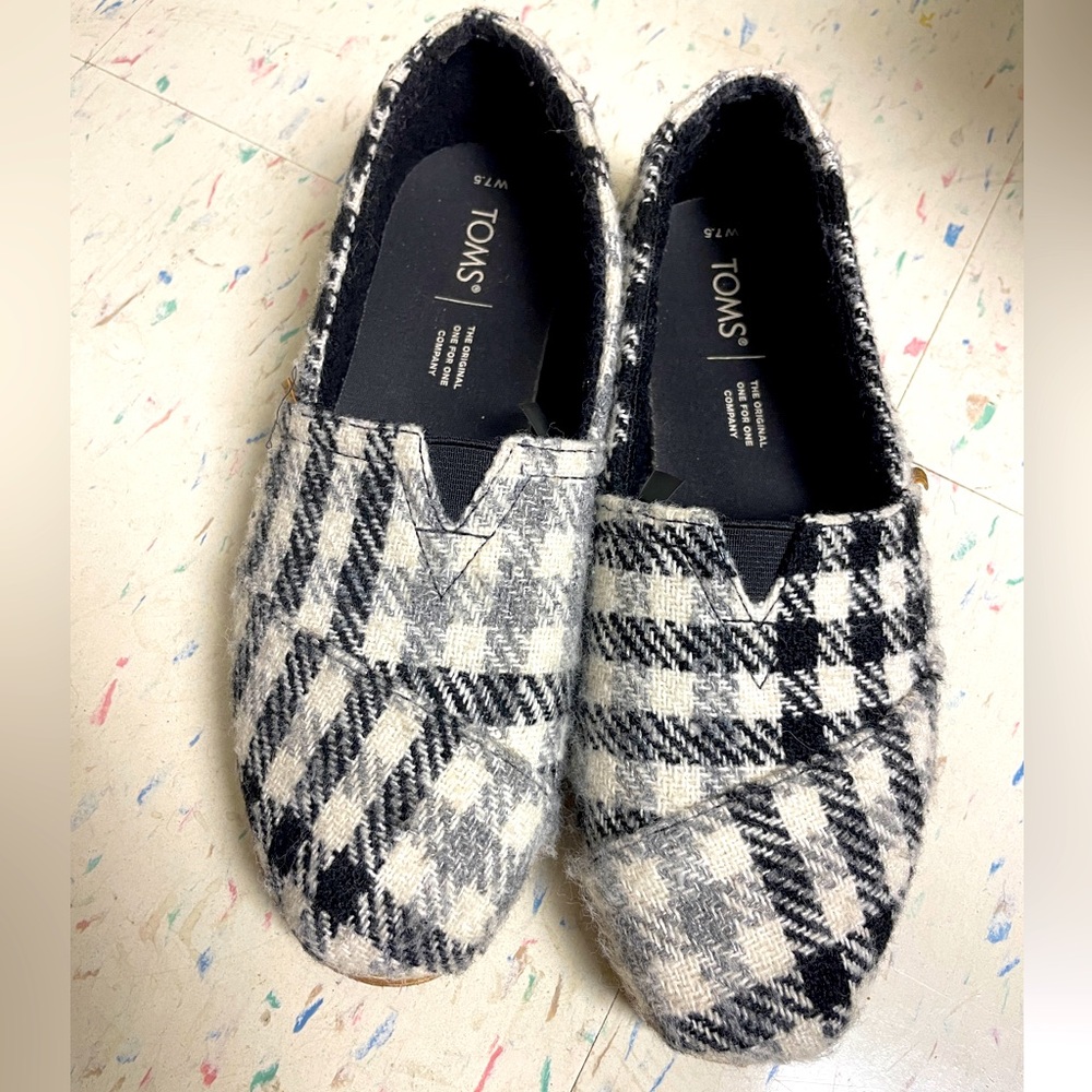 Flannel Plaid Tom’s shoes